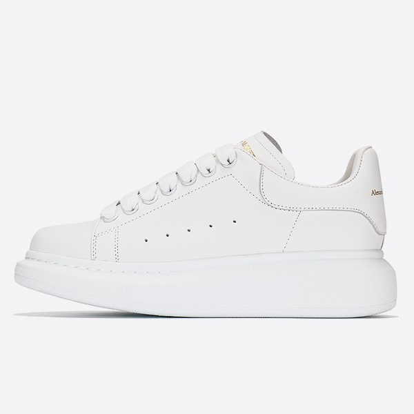 Alexander McQueen oversized sneakers in white