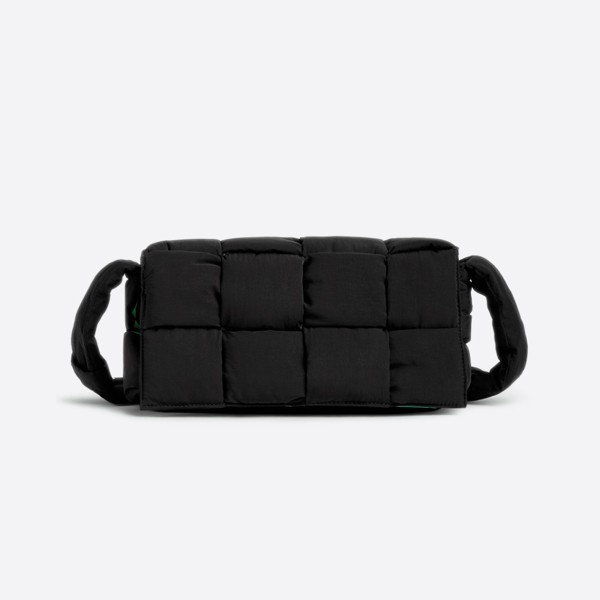 Bottega Veneta Padded Tech Cassette Bag, Black/Palachetto 705579V2B011091