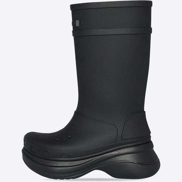 Balenciaga x Crocs™ Boots 677384W1S8E1000