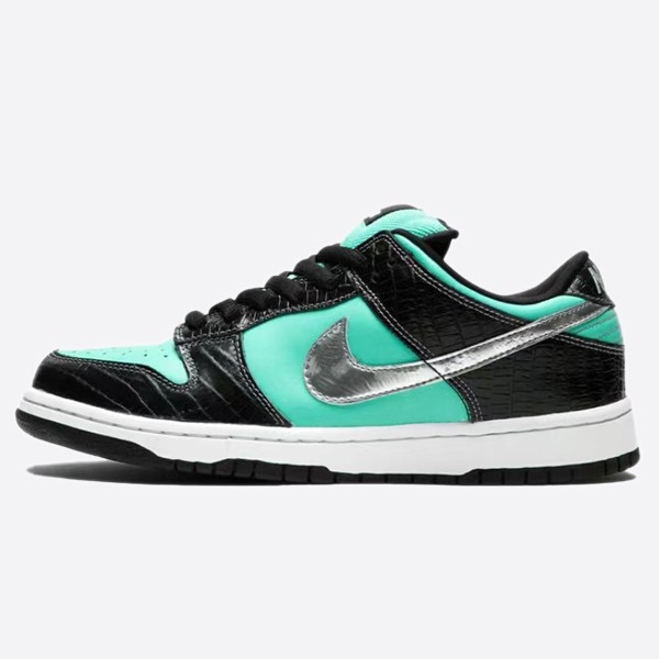 Nike Dunk SB Low Diamond Supply 