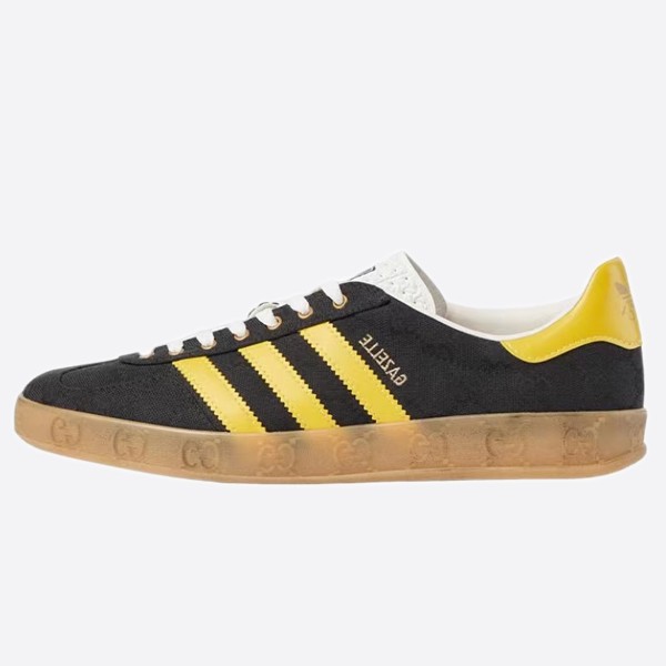ADDS X GG Gazelle Sneakers 737967 FAAW3 1084