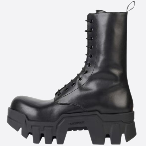 Bulldozer Lace-Up Boots 672502WBCQ01000
