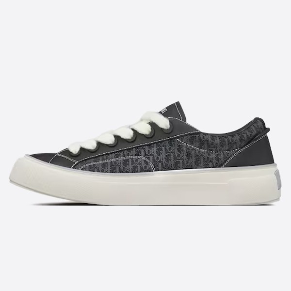 B33 Sneakers in Black Smooth Calfskin with Oblique Jacquard 3SN303ZYS_H981