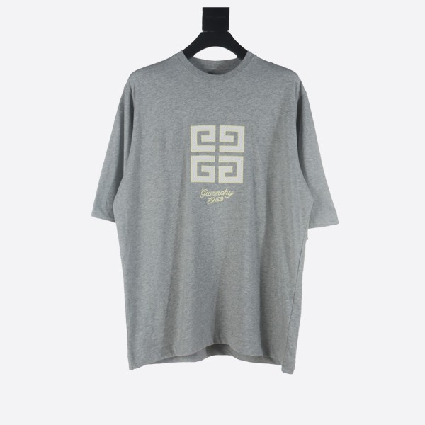 Givenchy 4G Studio Fit Short Sleeve Cotton T-Shirt in Grey