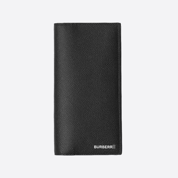 Burberry Grainy Leather International Wallet in Black 80146421