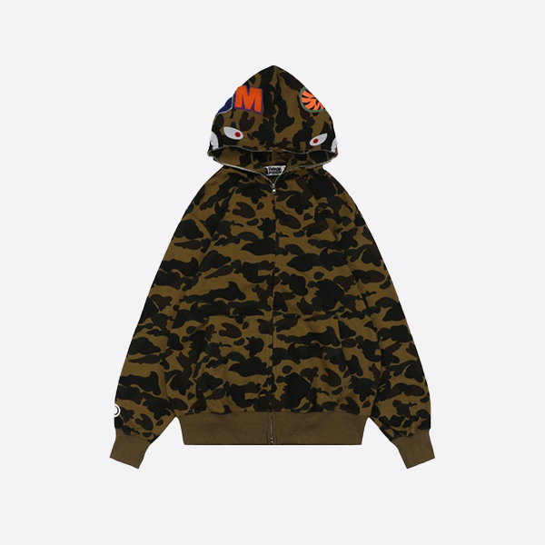 Bape 24FW Graffiti Camouflage Sweatshirt - Green