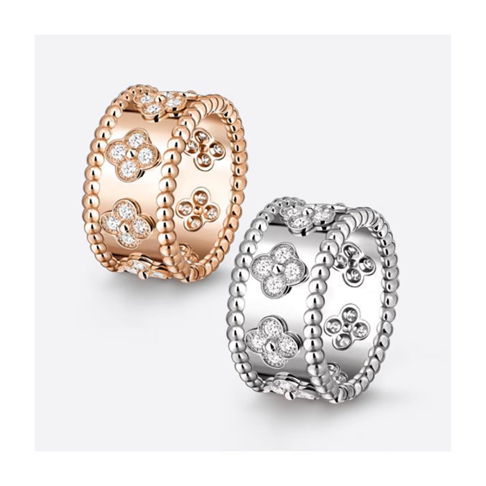 Van Cleef & Arpels Perlee Perlée clover ring VCARO9NB00, VCARO9ND00