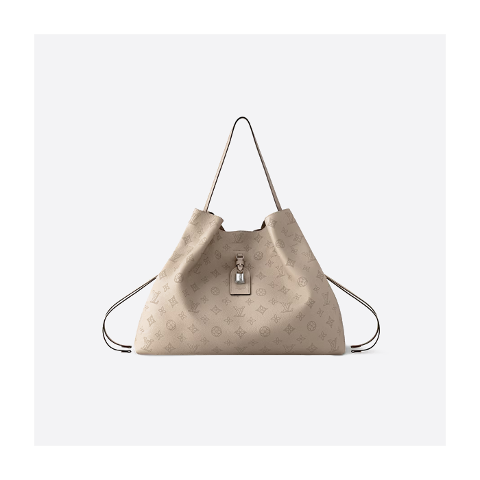 Louis Vuitton Boundless Handbag M13180